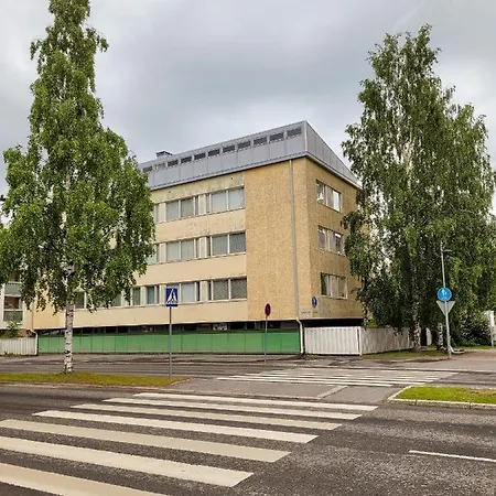 Renovated Bright Studio, Free Wifi, City Center Oulu